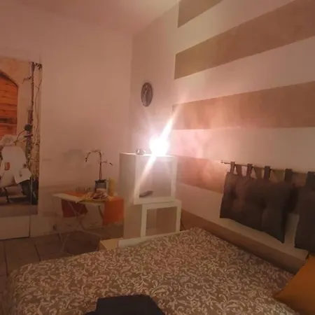 Vespa House, Intima E Confortevole Turin